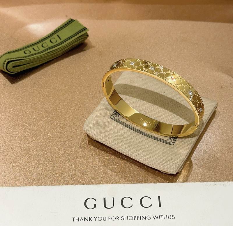 Gucci Bracelet 06yxh10
